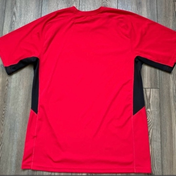 Nike Red and Black Sports Tee - Picture 3 of 4